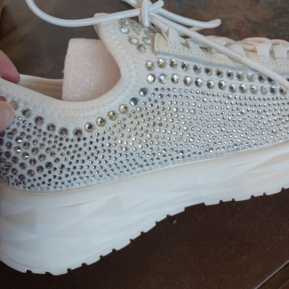 Steve Madden White Crystal Sneakers Brand New - Picture 16 of 16